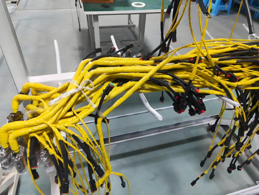 線束生產(chǎn)行業(yè).png 線束生產(chǎn)行業(yè).png